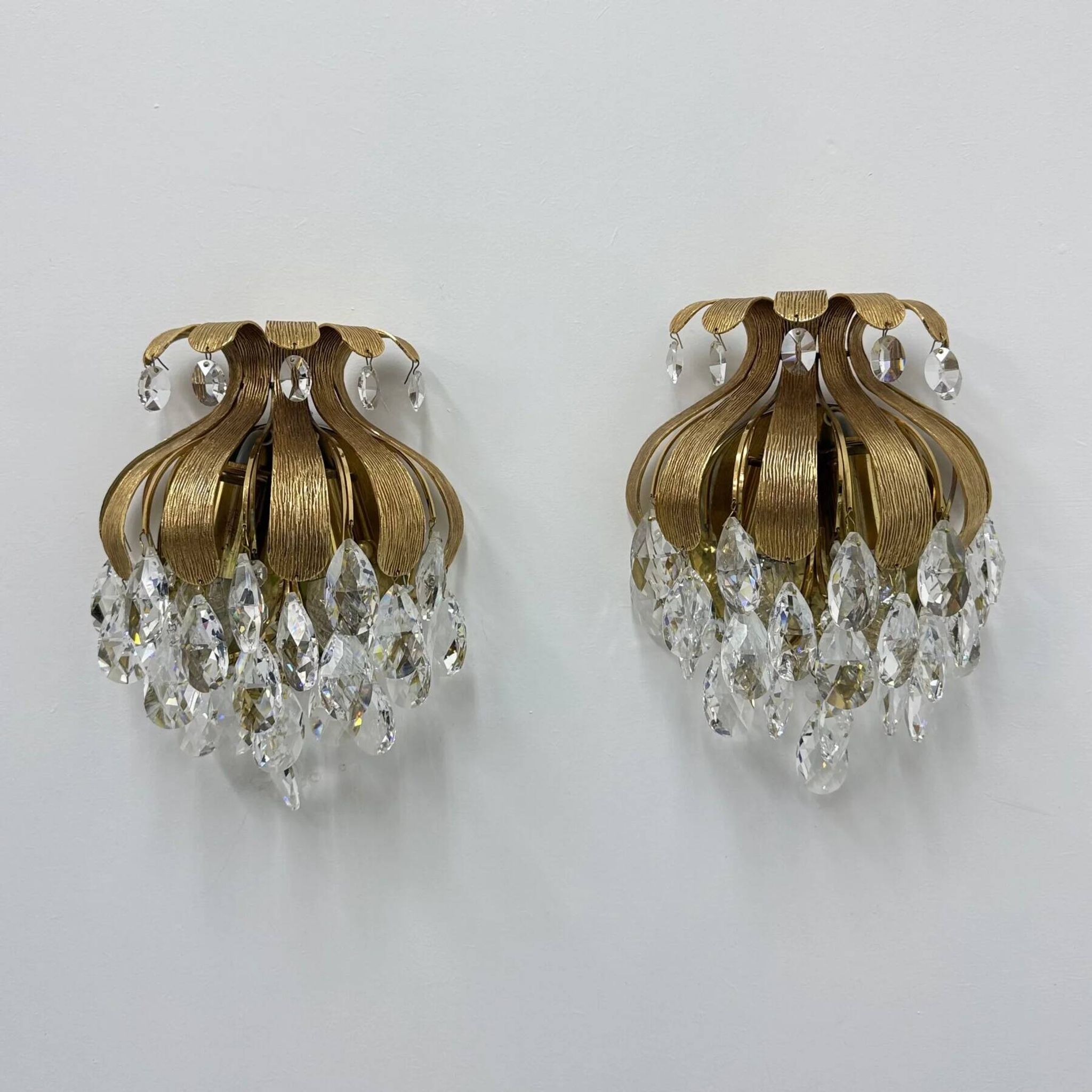 Palwa crystal wall lamp sconce by Ernst Palme, brass pineapple, 1960s, Germany