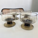 Lot de 4 coupes à champagne vintage en verre fumé