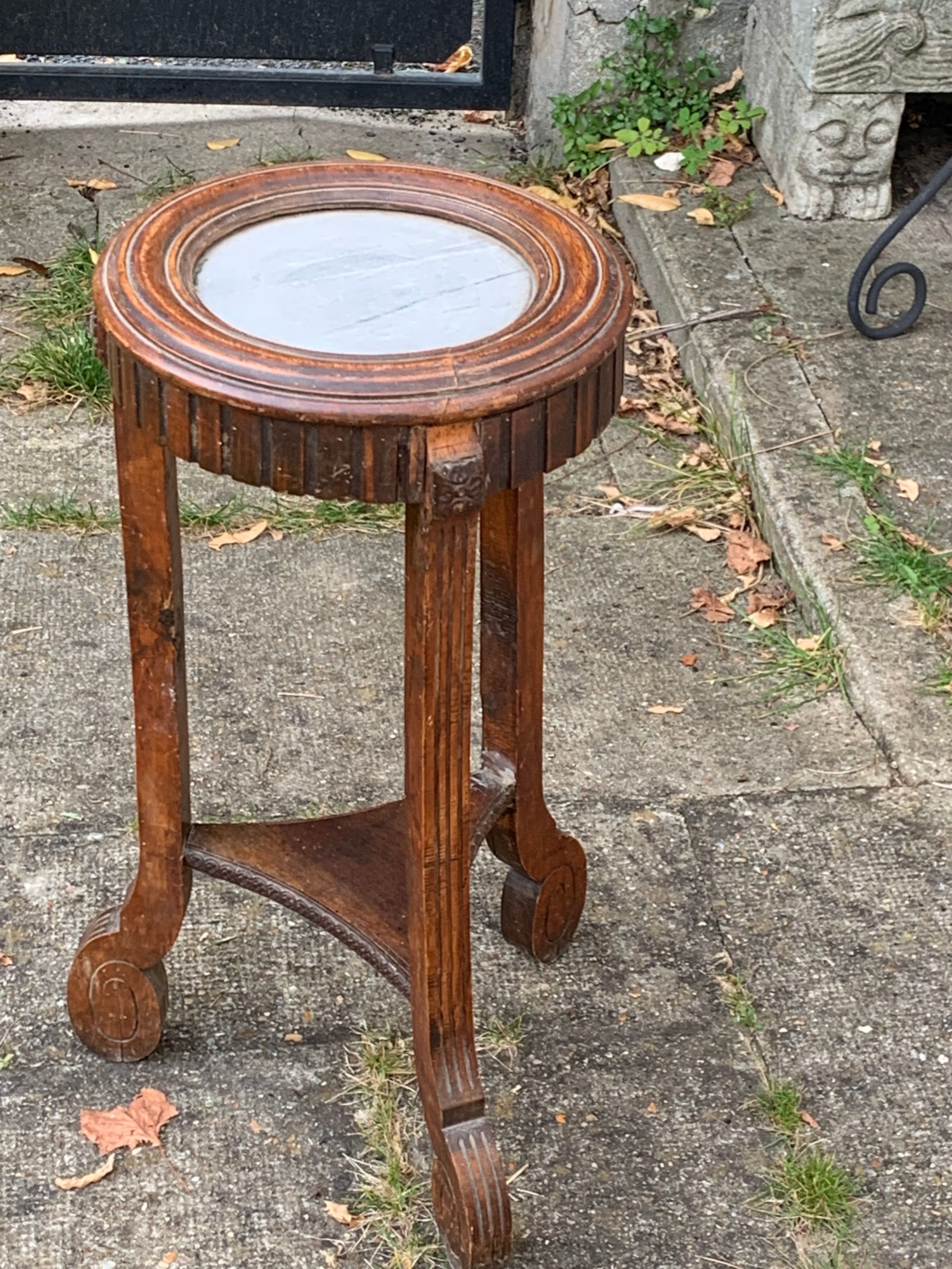 Saddle door plant in chiseled wood and marble art deco