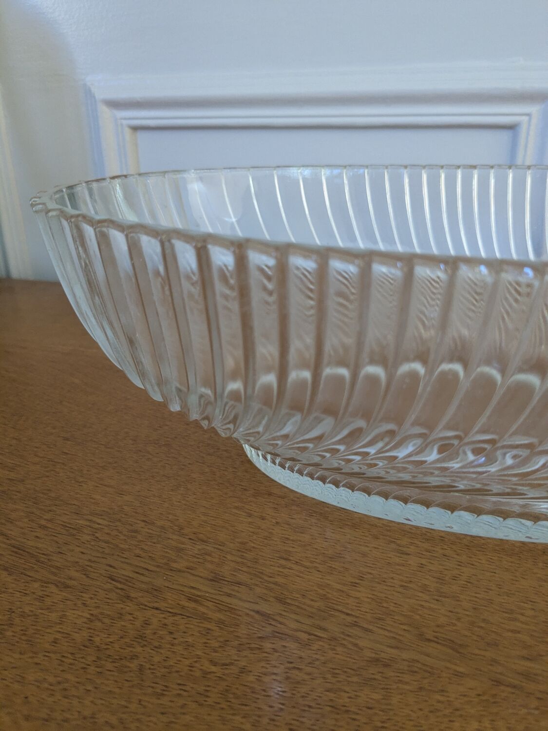 Glass dish