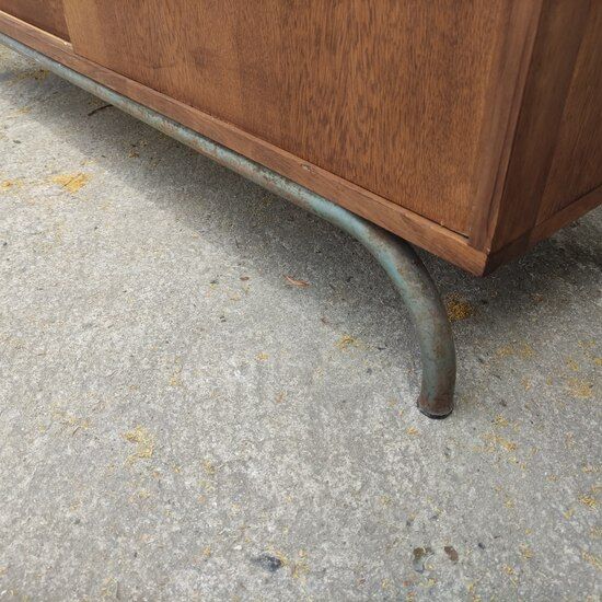 Enfilade, school furniture