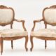 Mobilier de salon de style Louis XV