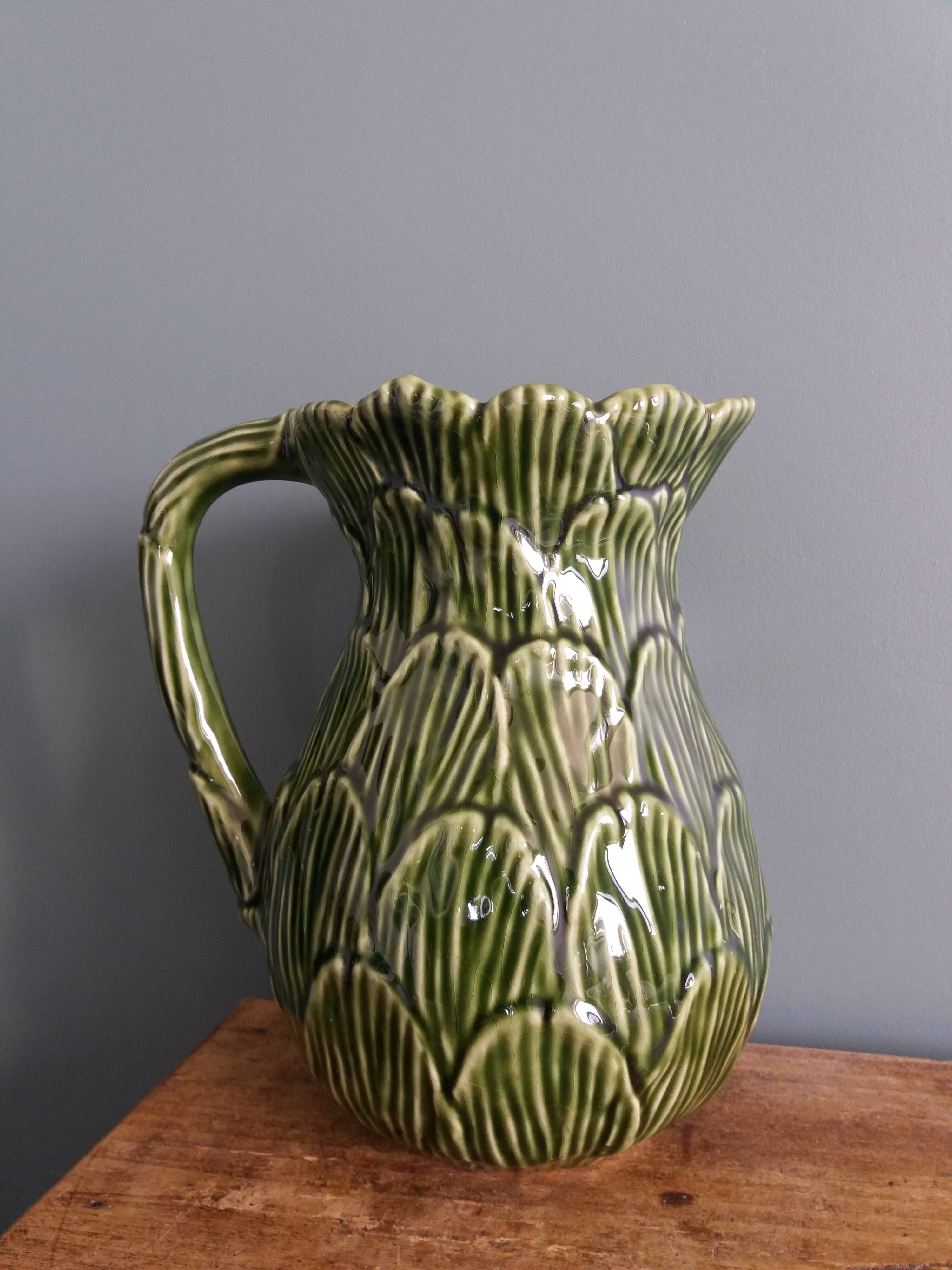 Cabbage pitcher in slip
