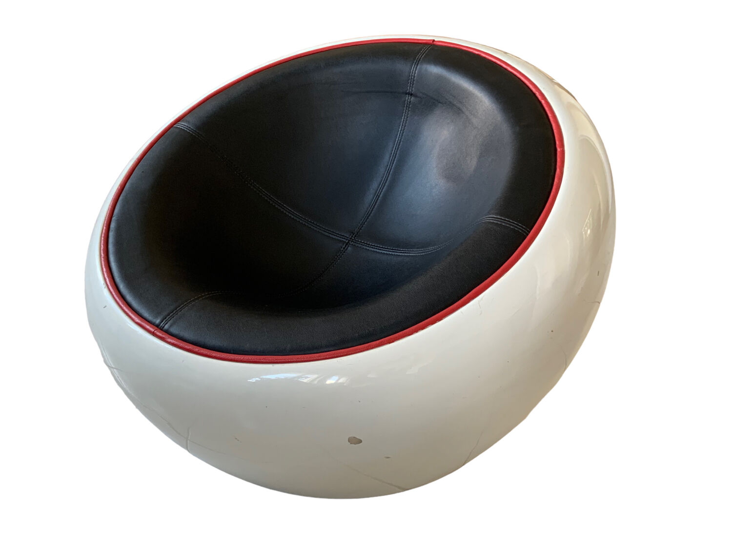 Egg Pod Ball chair unknown edition