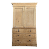 English linen press wardrobe (renovated)