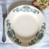 Assiettes plates anciennes dépareillées en faïence terre de fer