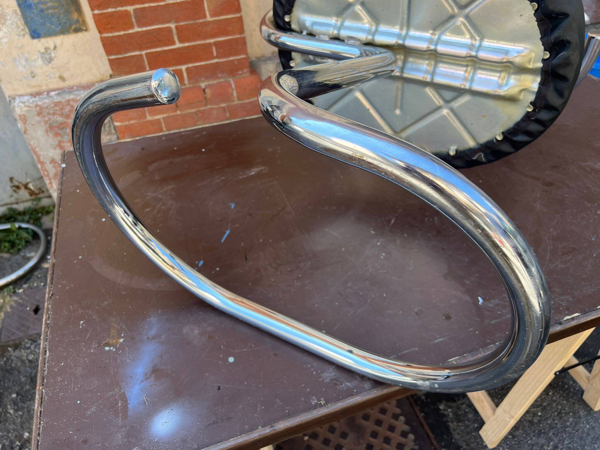 Sedie Cobra di Giotto Stoppino Italia  anni ’70