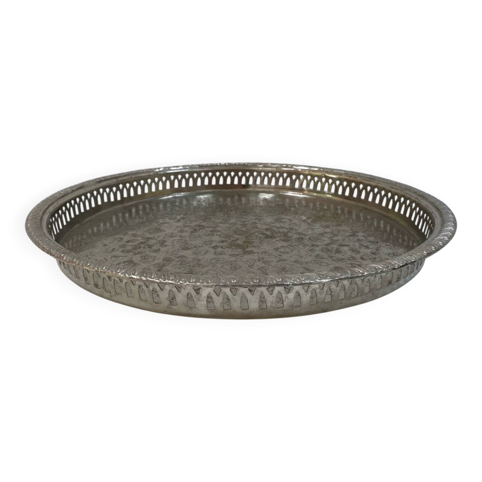 Grand plateau traditionnel oriental en métal argenté