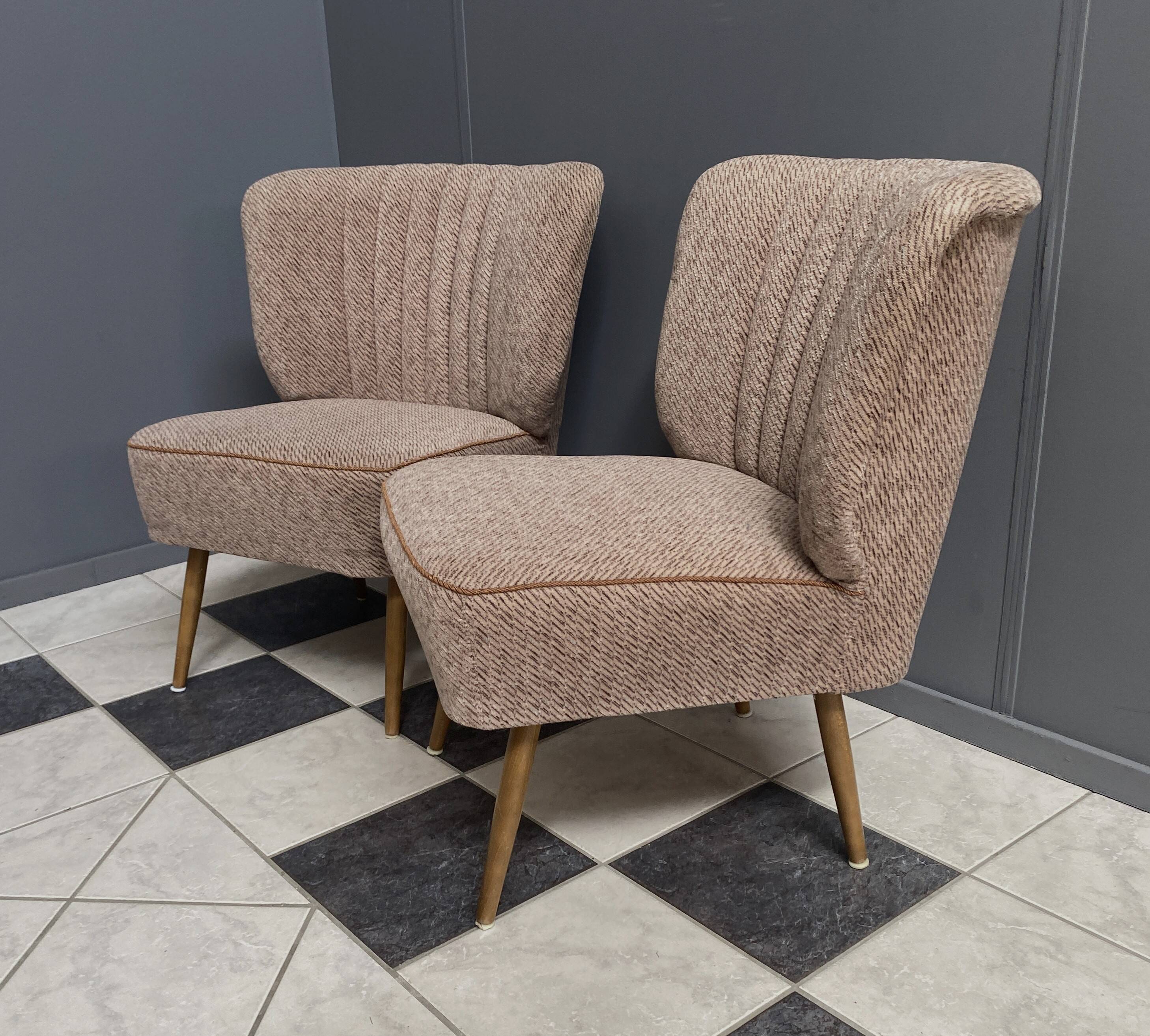 ensemble de 2 chaises de cocktail marron des années 1960