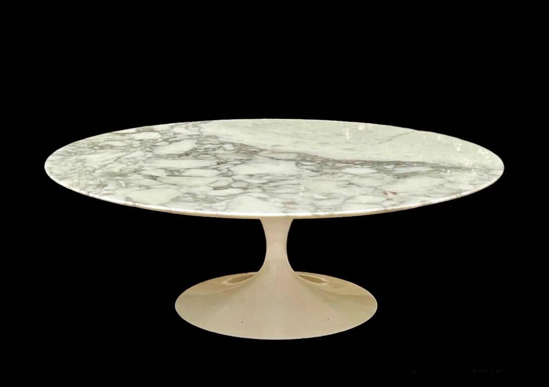 Table basse d'Eero Saarinen, édition Knoll