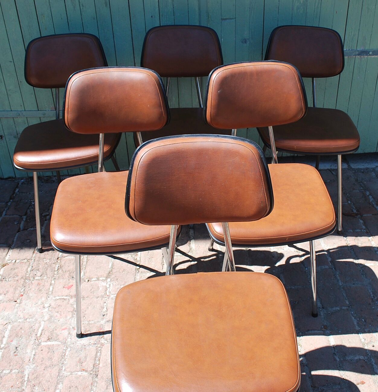6 chairs