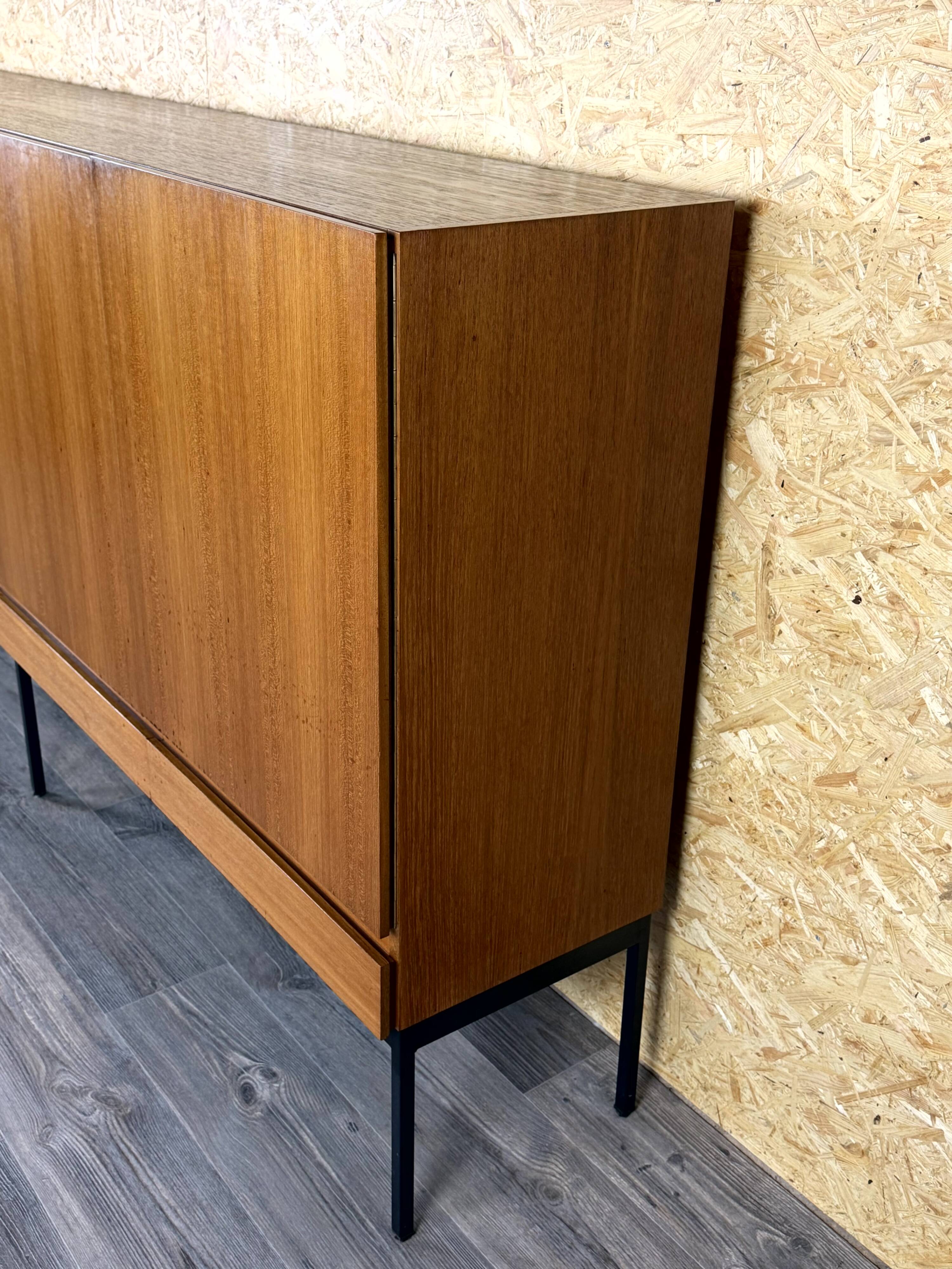 Buffet haut B60 en teck par Dieter Waeckerlin pour Behr, années 1960-1970
