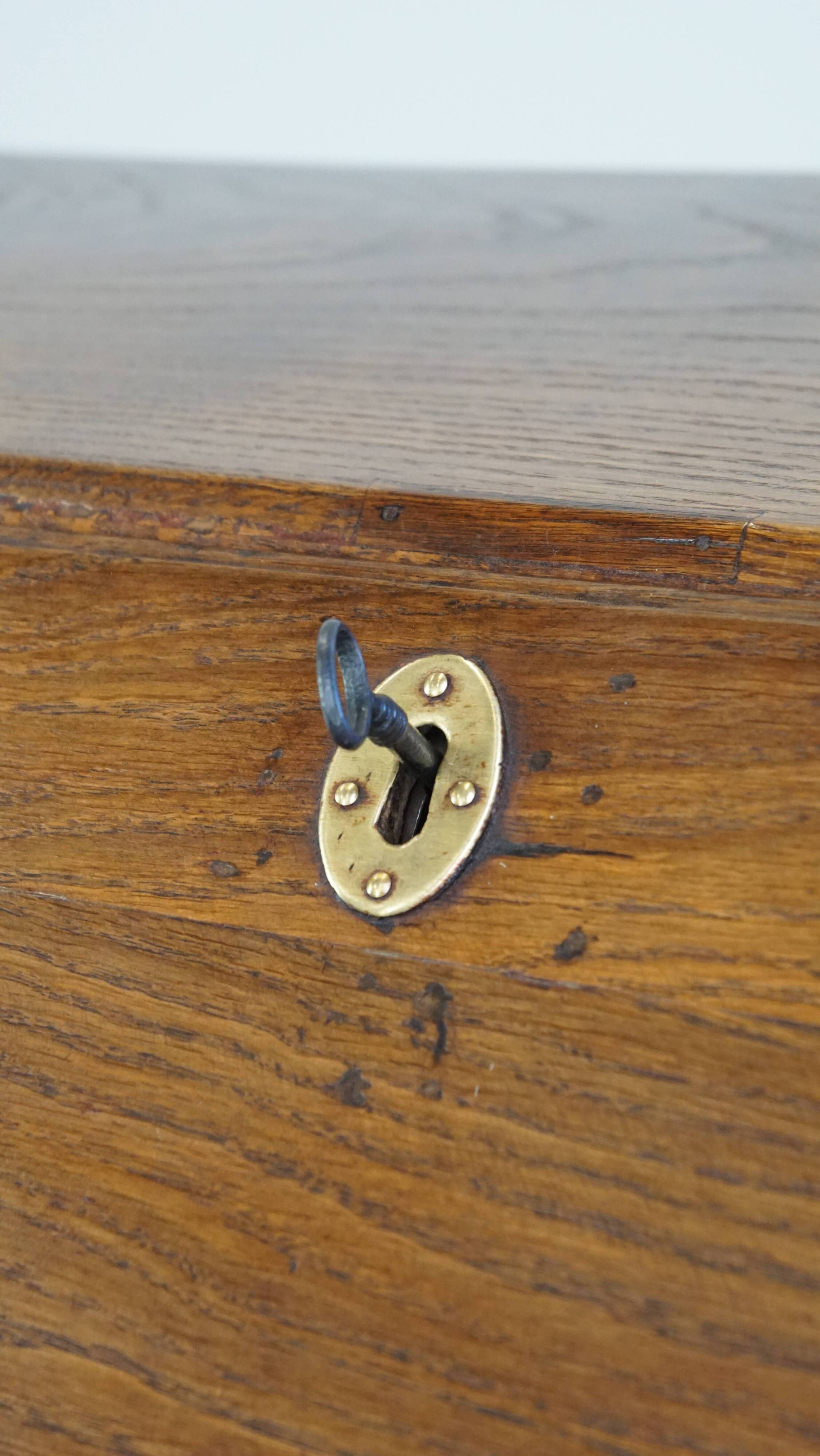 Antique English oak secretaire late 18th/early 19th century with stepped interior and working locks
