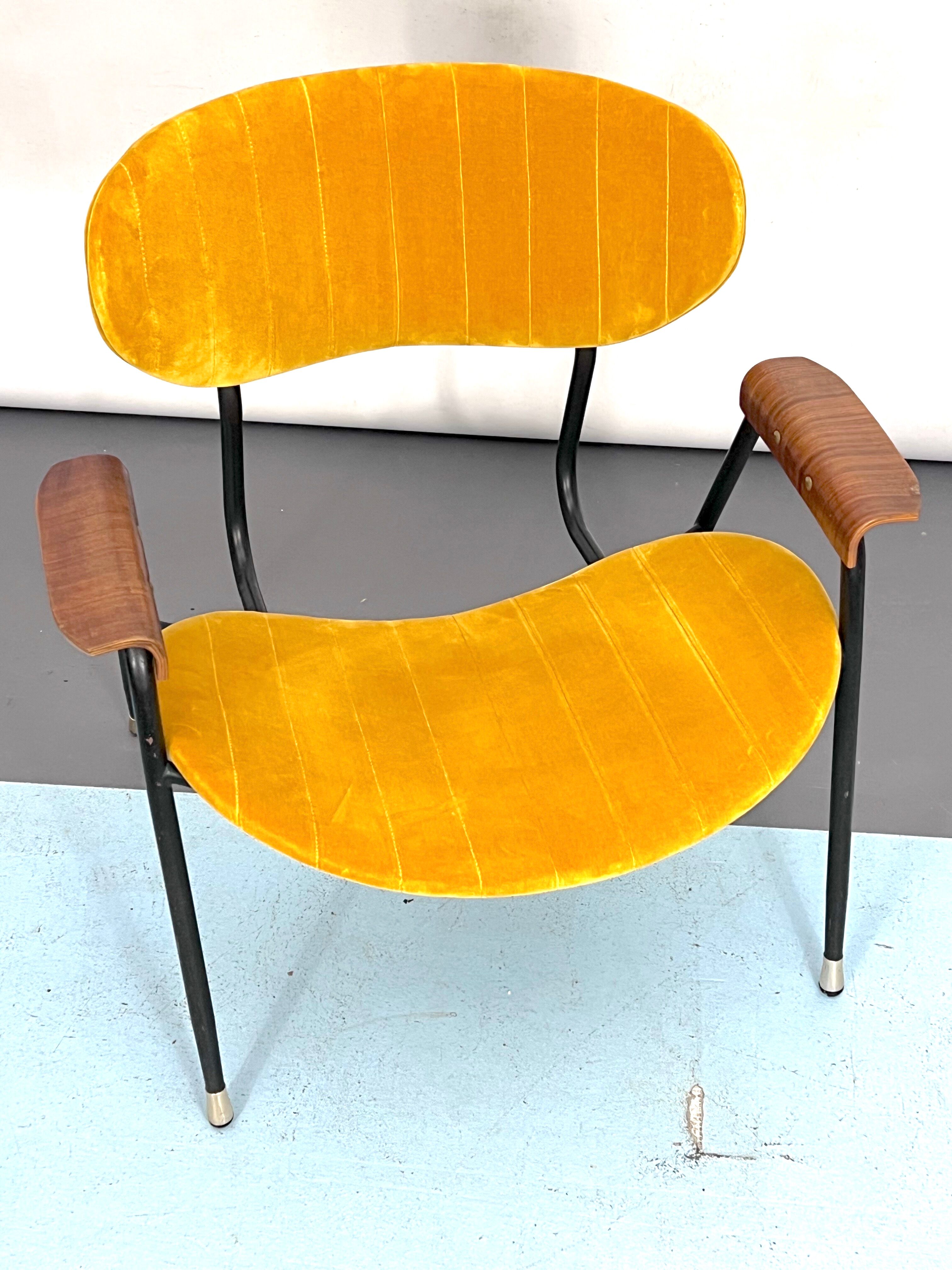Vintage yellow velvet chair by Gastone Rinaldi for Rima. Italy 1950s