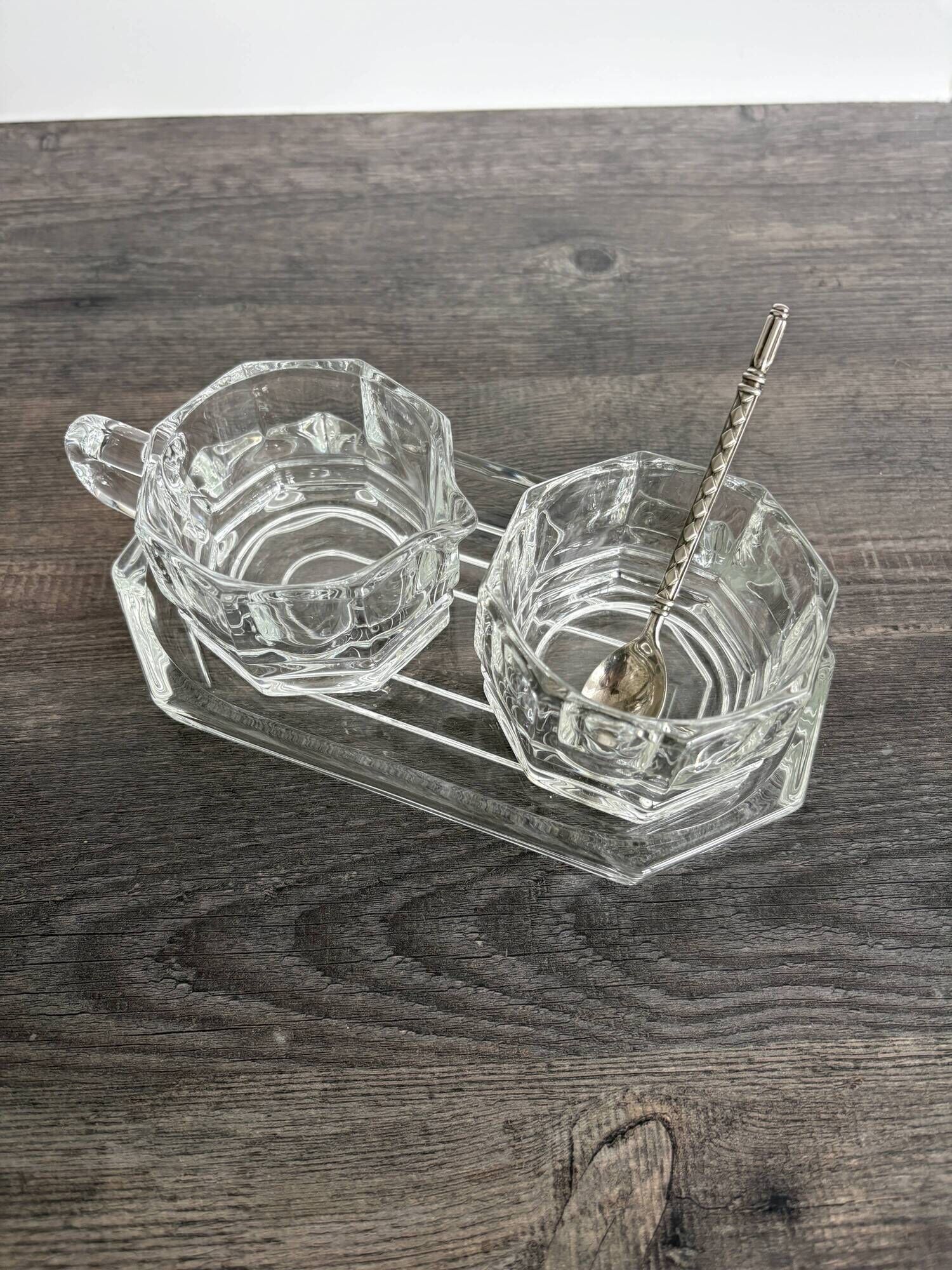 Art Deco Condiment Set in Moulded Crystal