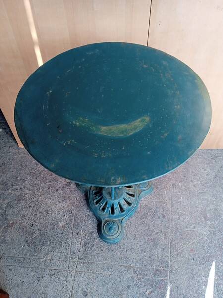 Bistro/garden gueridon table, early 20th century