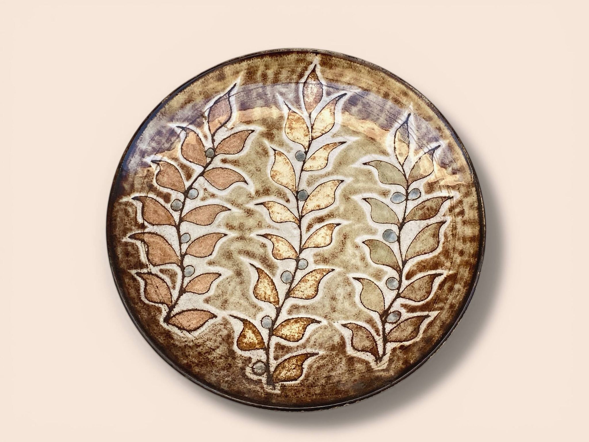 Wall plaque in ceramic by Robert Pérot, Atelier du Vieux Moulin, Vallauris.