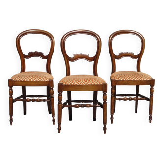 set of 3 Louis Philippe chairs in walnut