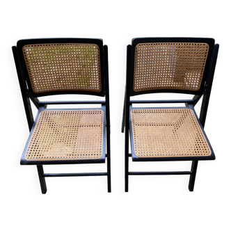 2 folding chairs in canning and wood