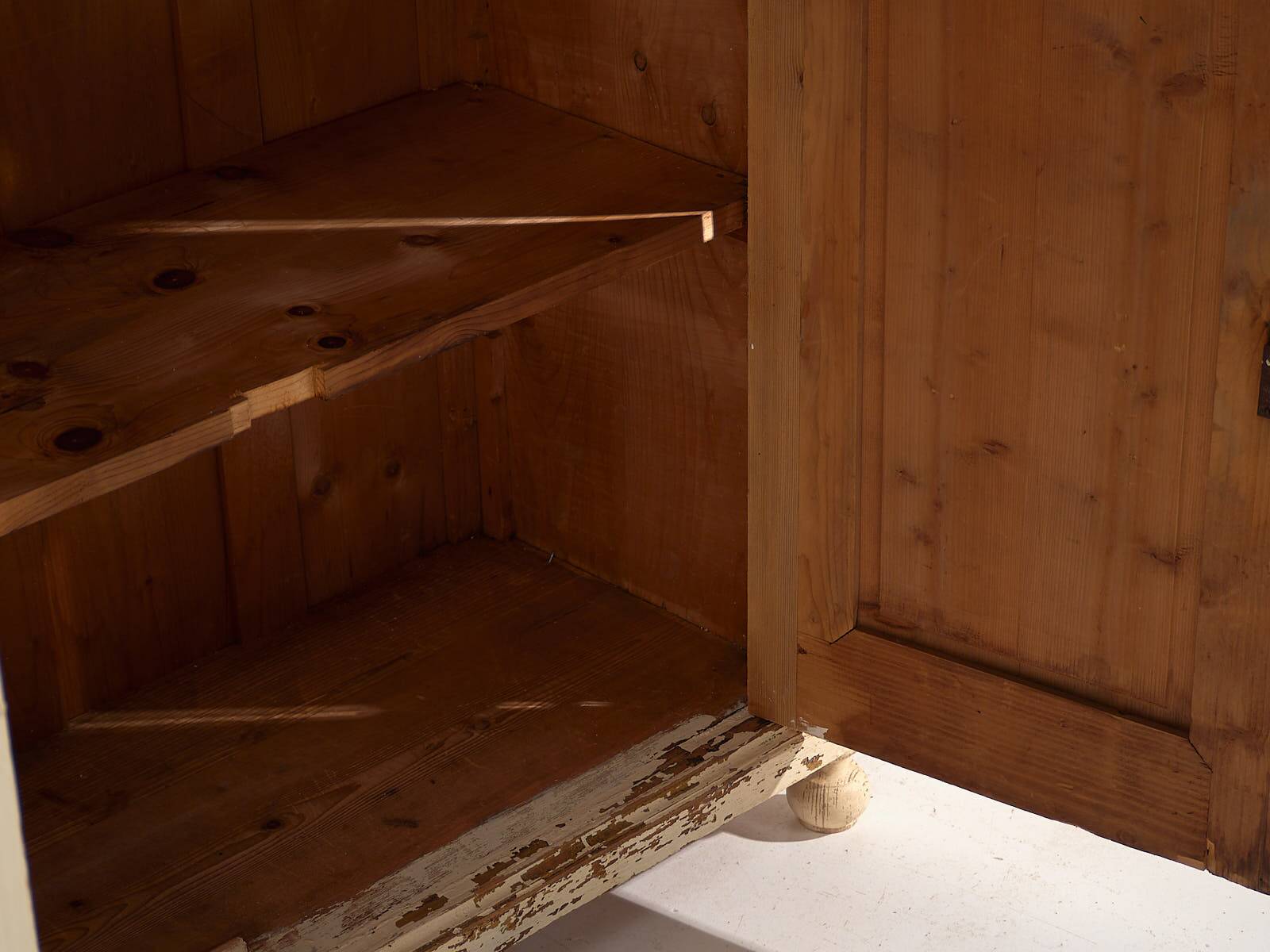 Petite armoire blanche ancienne (vers 1920) #51