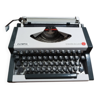 Page 1 of 11 Olympia Traveler Luxury White Typewriter Ribbon New