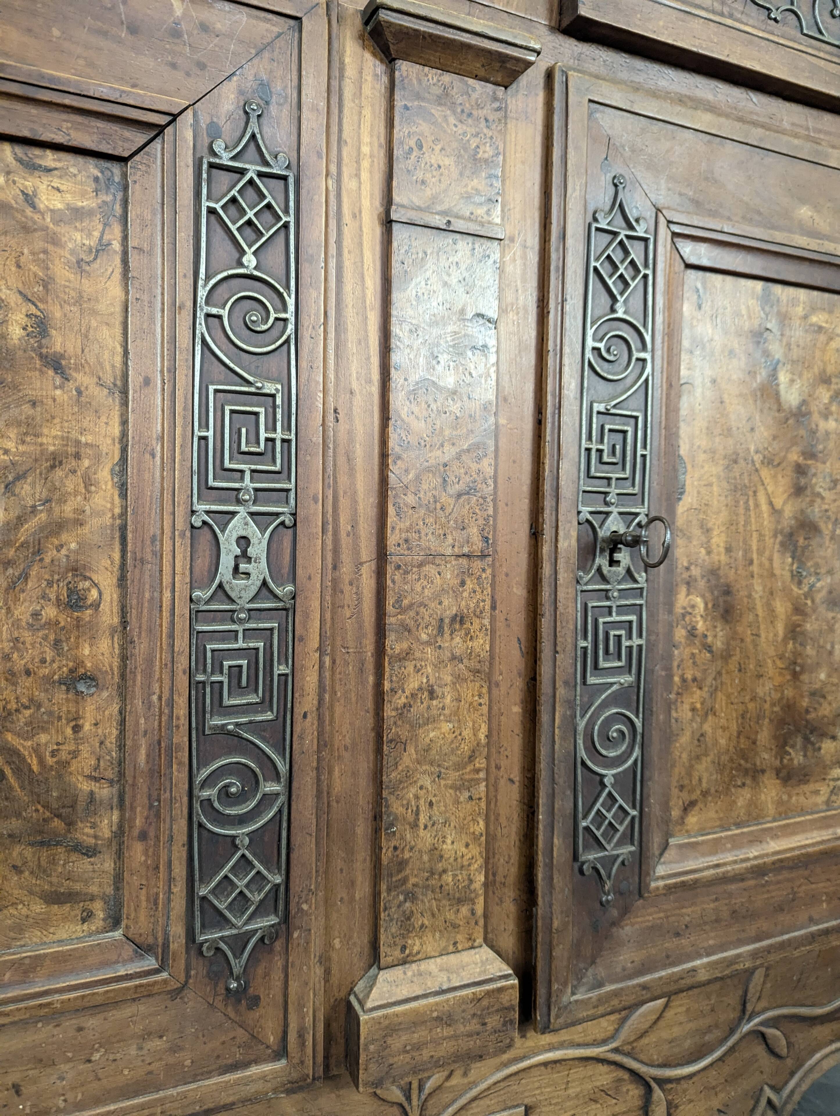Louis XV-style buffet in walnut and burl with openwork fittings.