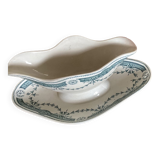 Gravy boat