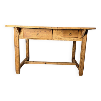 Farmhouse island table