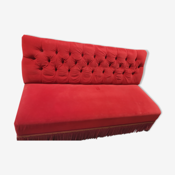 Red 2-seater sofa with velvet fringe