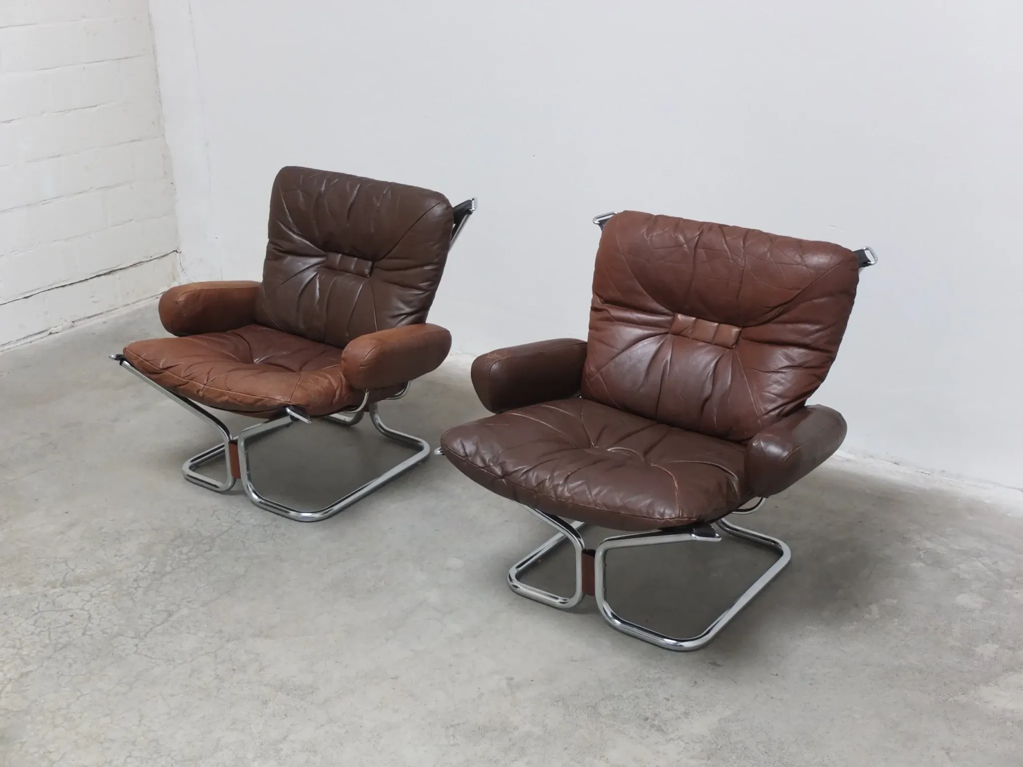 Pair of lounge chairs by Harald Relling for Westnofa, 1970s