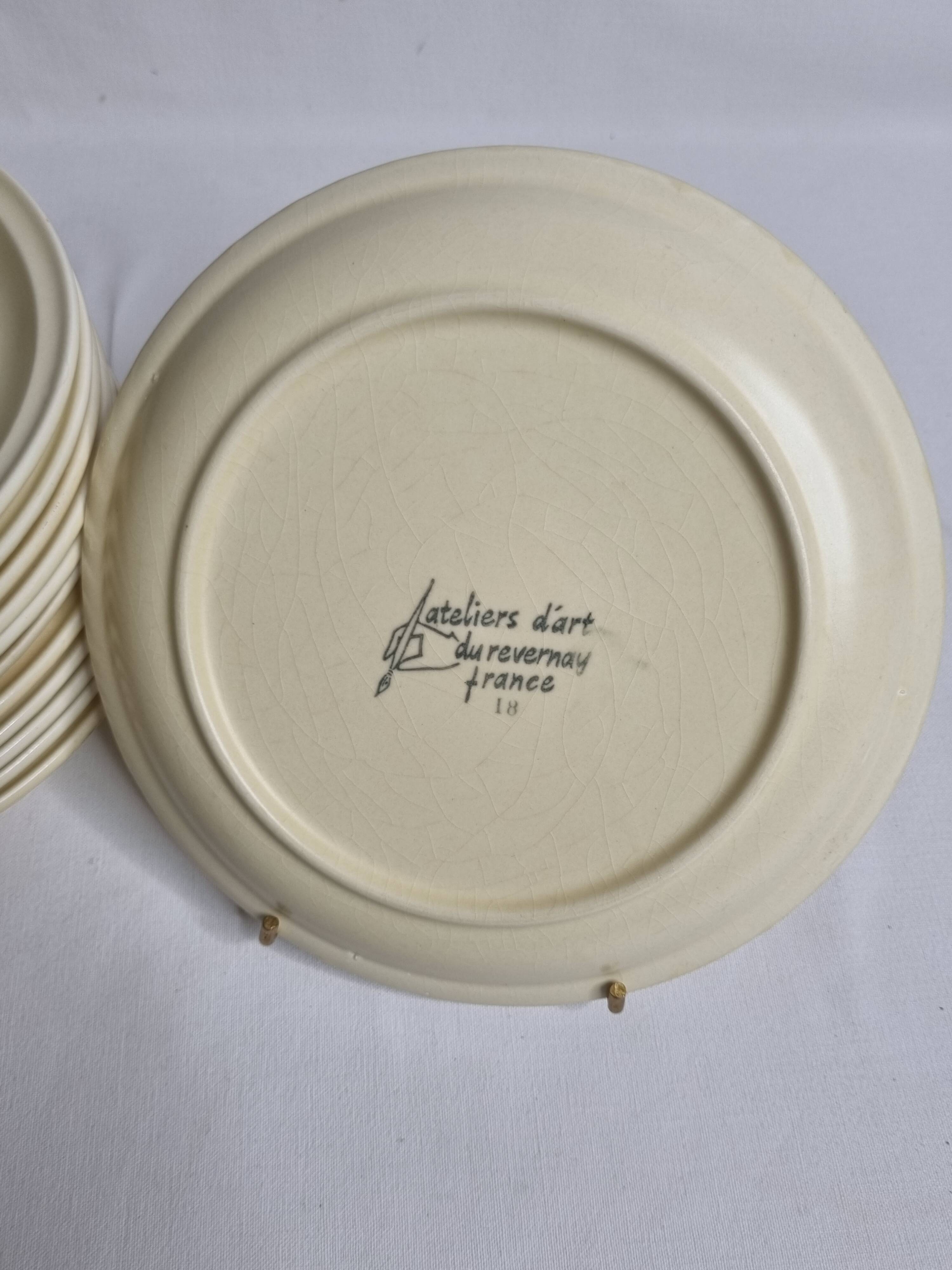 Set of 12 dessert plates decorated with flowers, Revernay art workshop, 20 cm