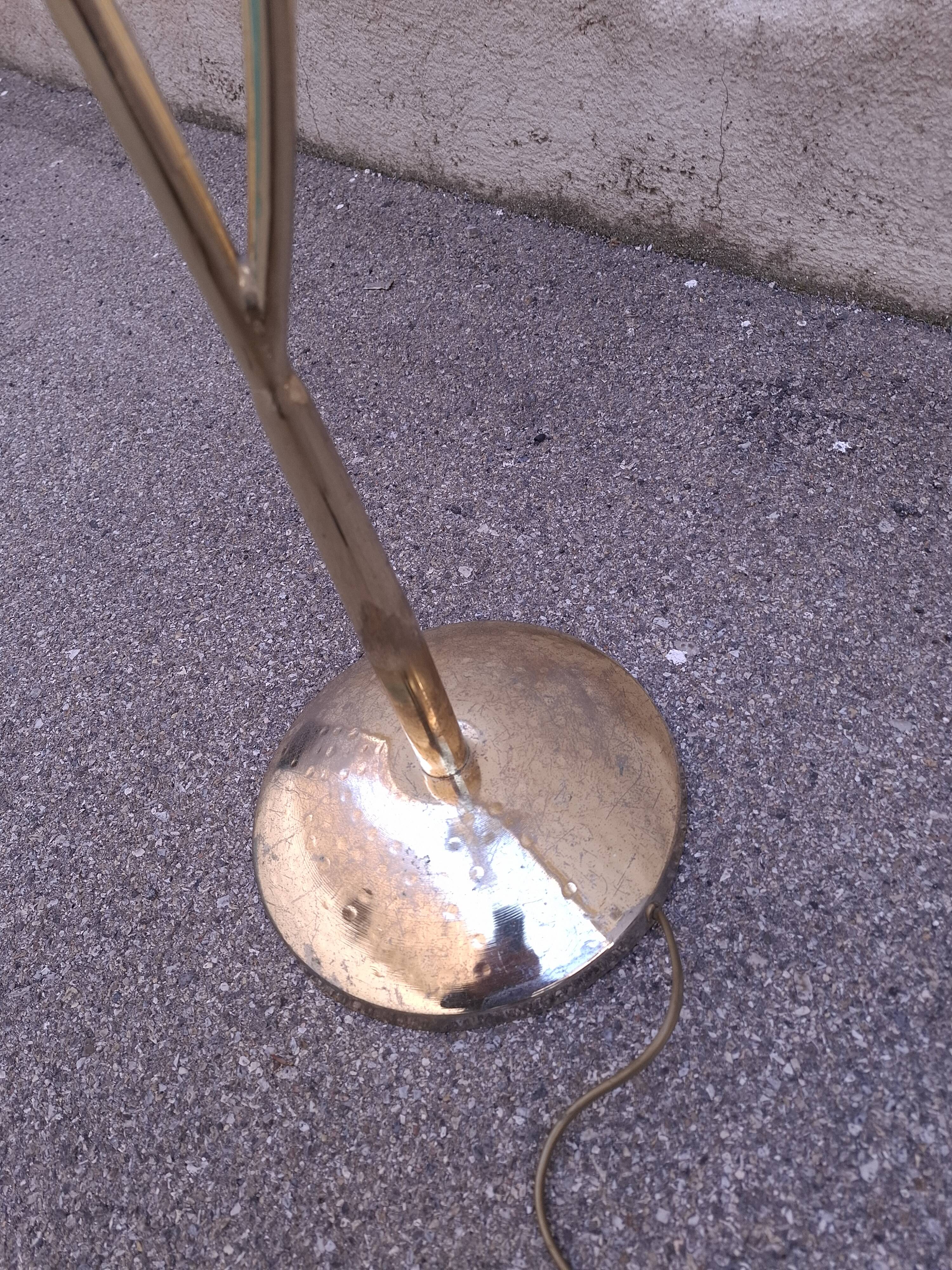 Floral floor lamp in pearlescent Capiz, 1970s.