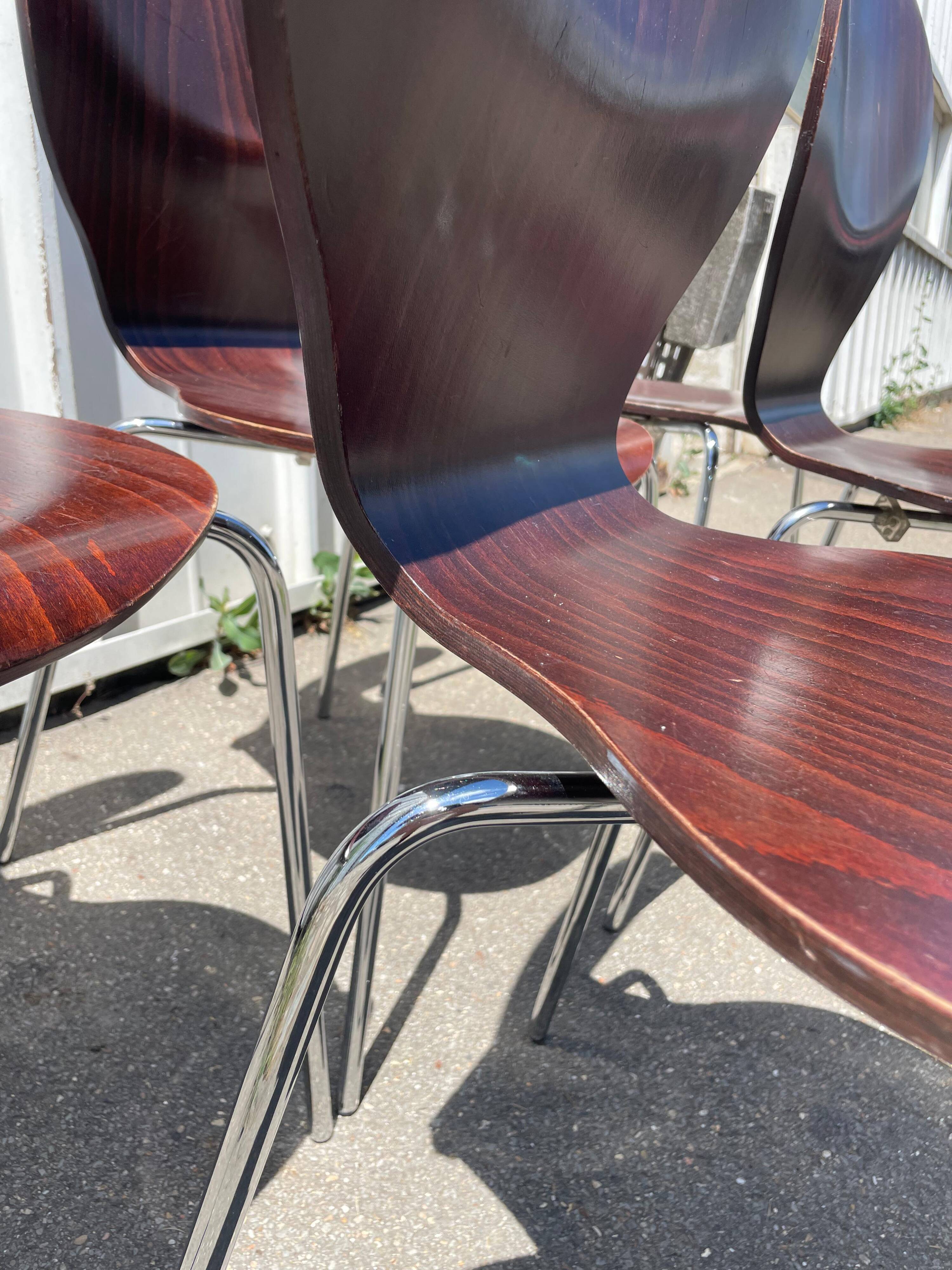 Set of 5 TON bistro chairs