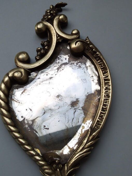 Mirror opposite hand bronze XVIII 13x32cm