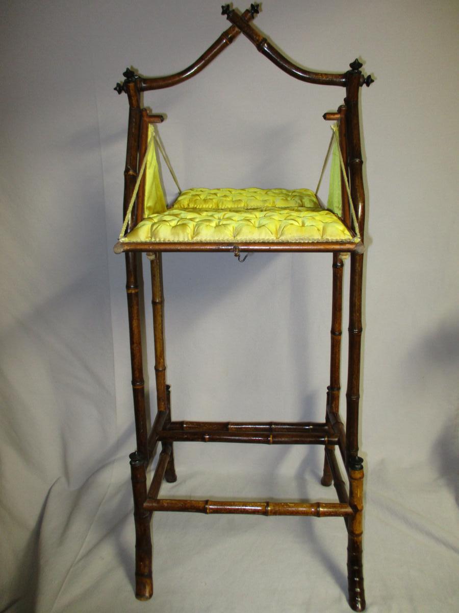 Worker rare, 19th in bamboo and Japan lacquer panels