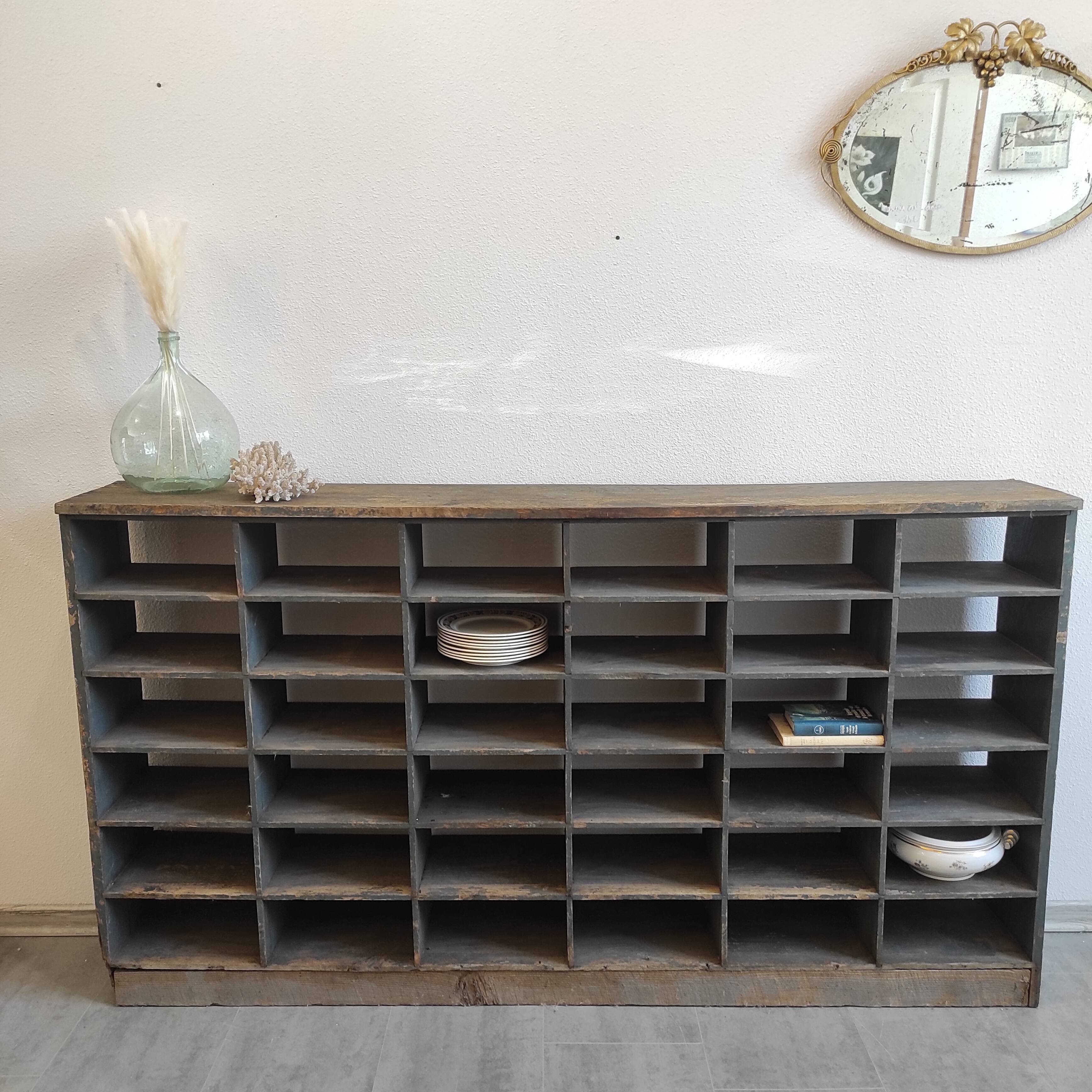 Trade furniture