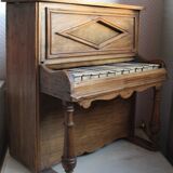 Former piano wood carved