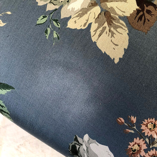 Meridian Napoleon III, recent upholstery and fabric