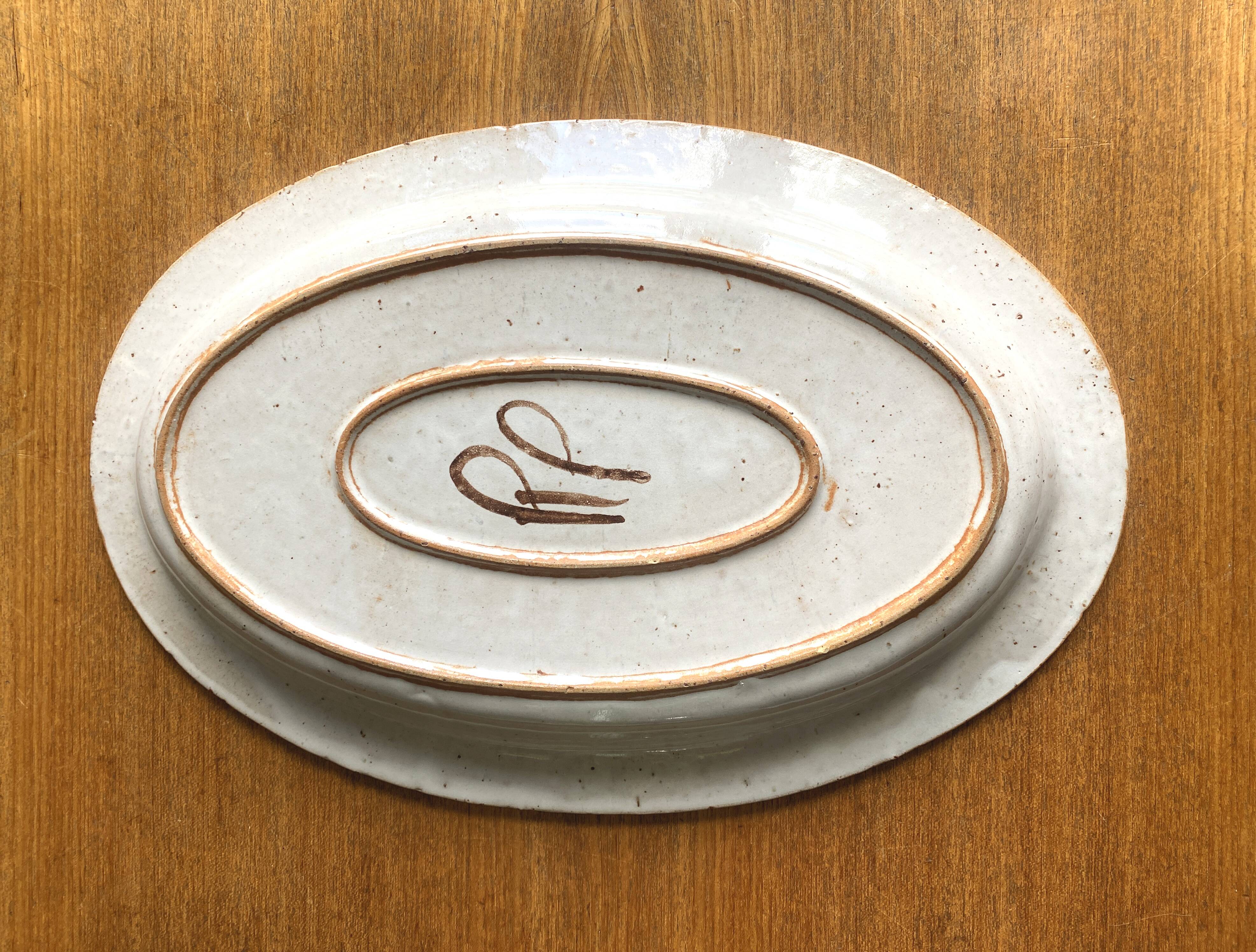 Large oval ceramic dish from Vallauris signed RP Picault, 42 cm, in perfect condition.