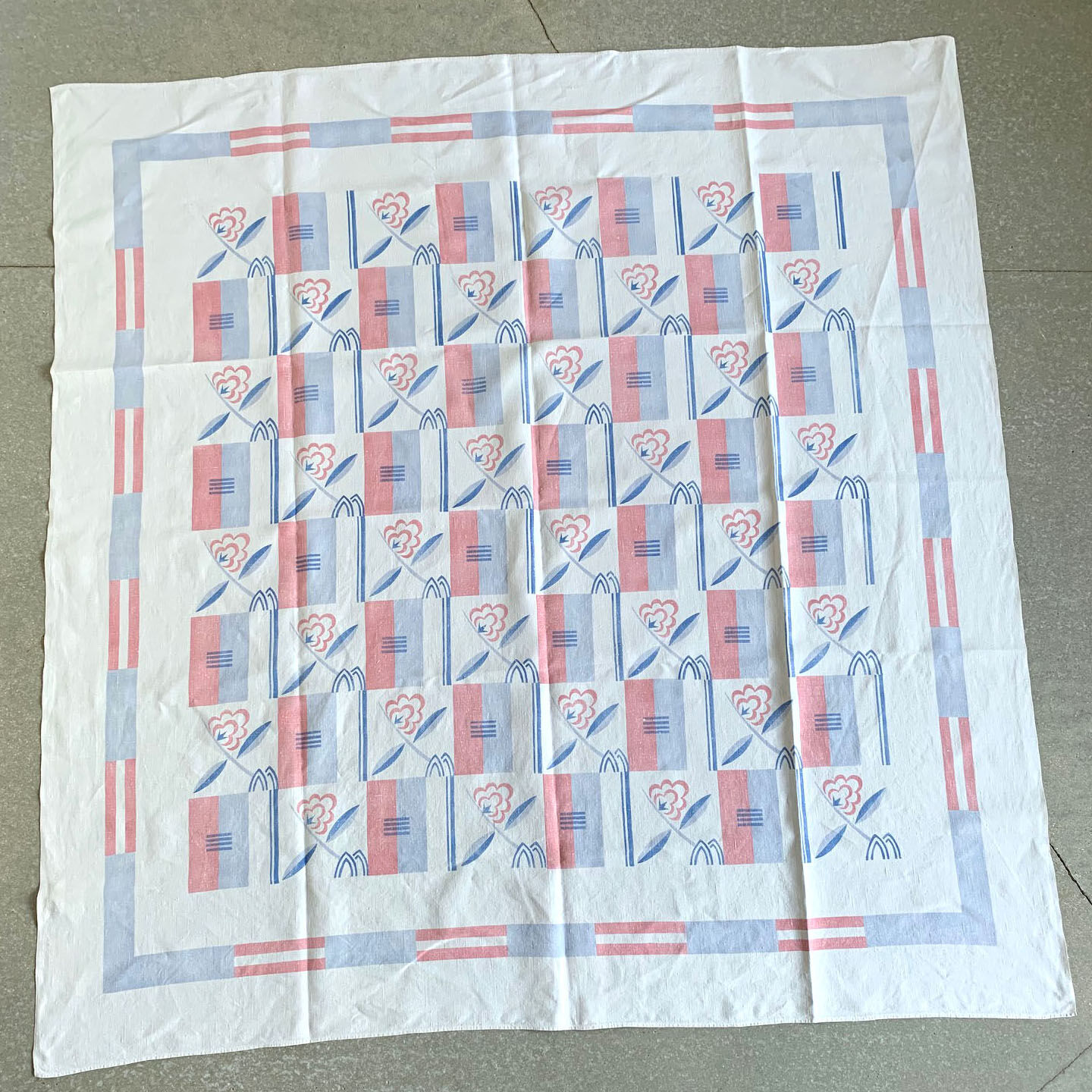 Art deco pattern linen tablecloth