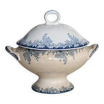 Vintage soup tureen, ironstone, Saint Amand Hamage Nord, Platane blue model.