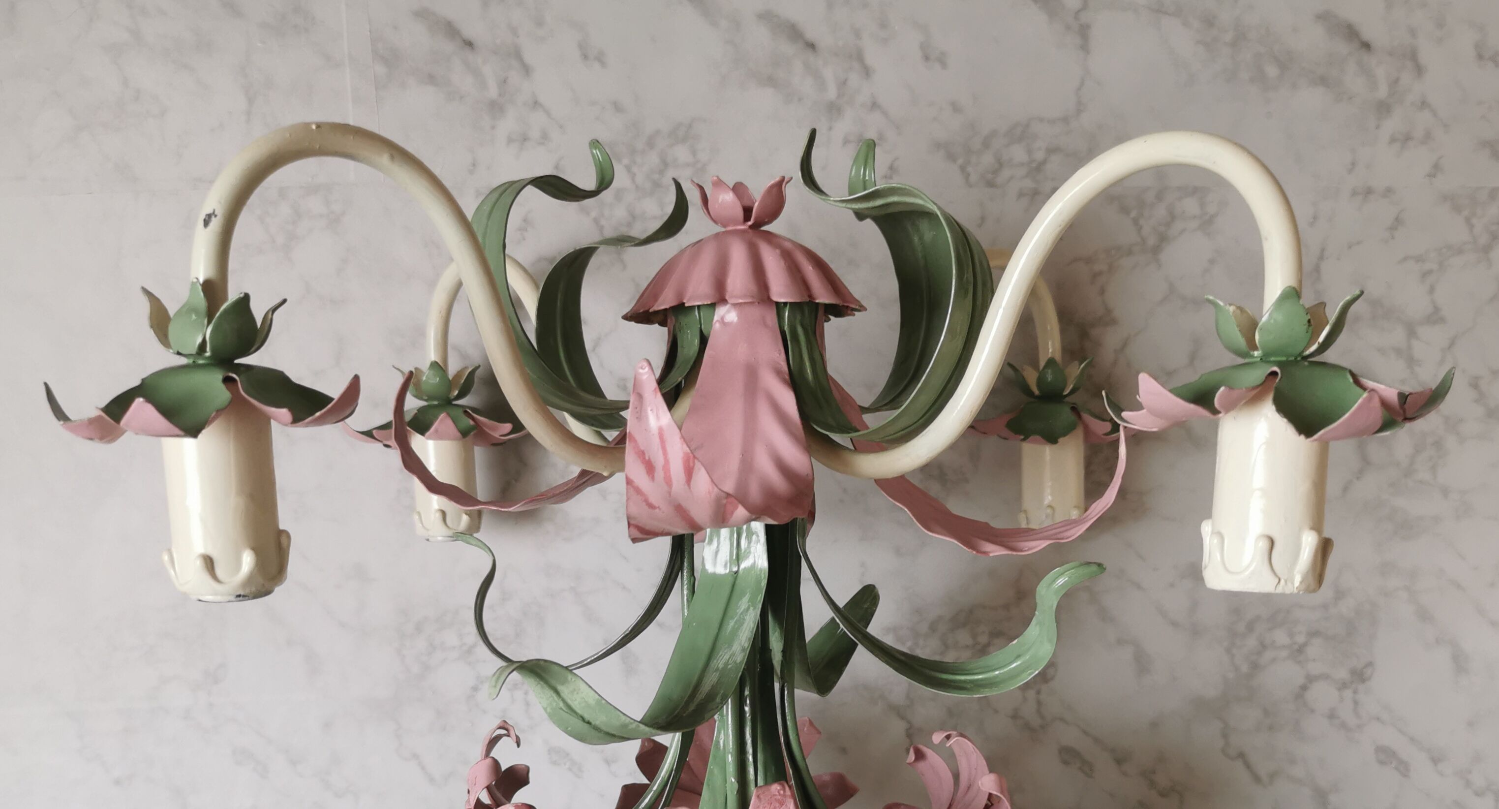 Lustre iron and painted sheet flowers camellias