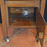 Bedside in iron and wood