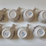 Huit tasses à moka en faïence de Mila aux motifs berbères