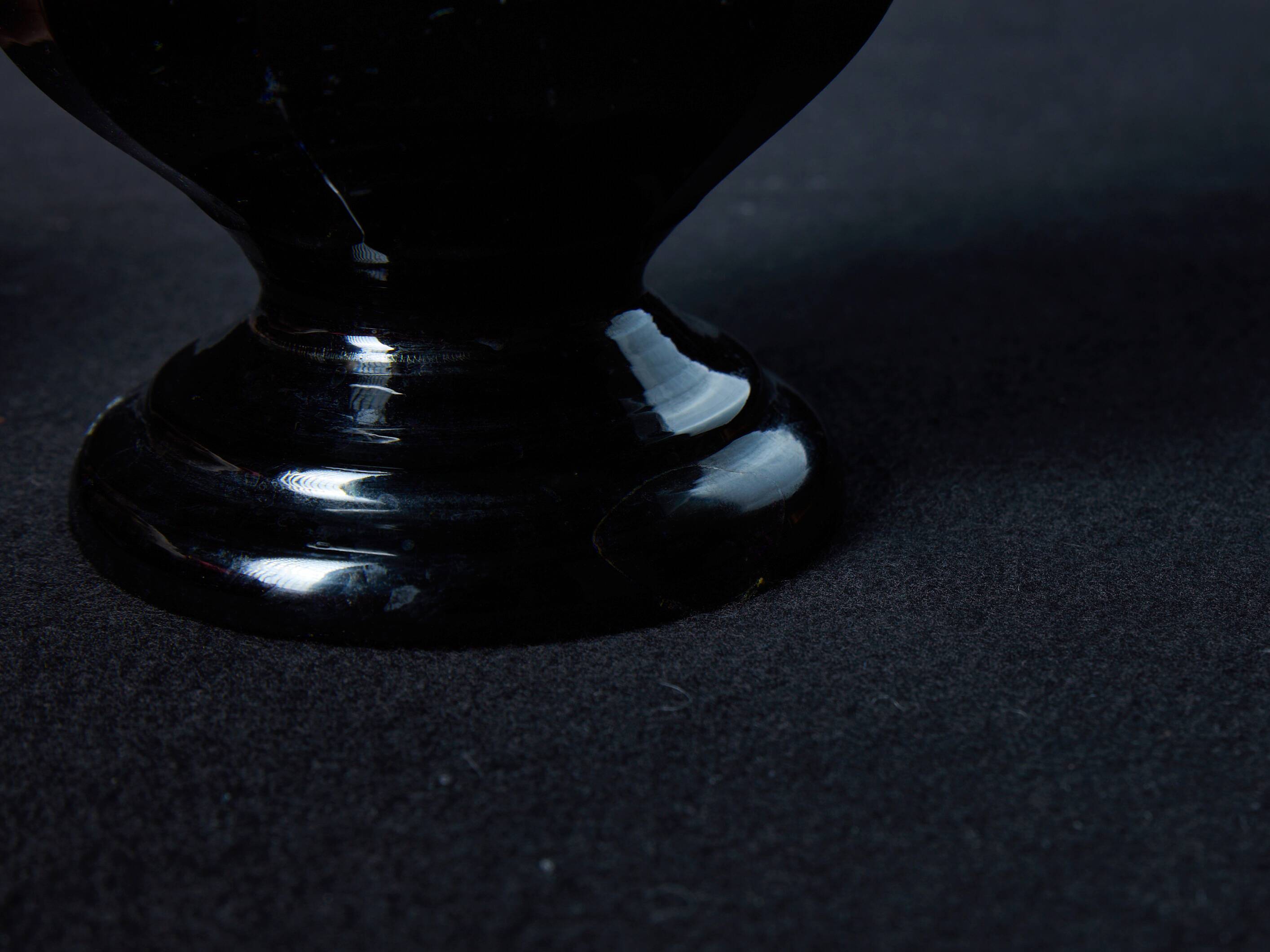 Antique vase signed Moser Karlsbad – Amethyst glass & Art Deco gold frieze