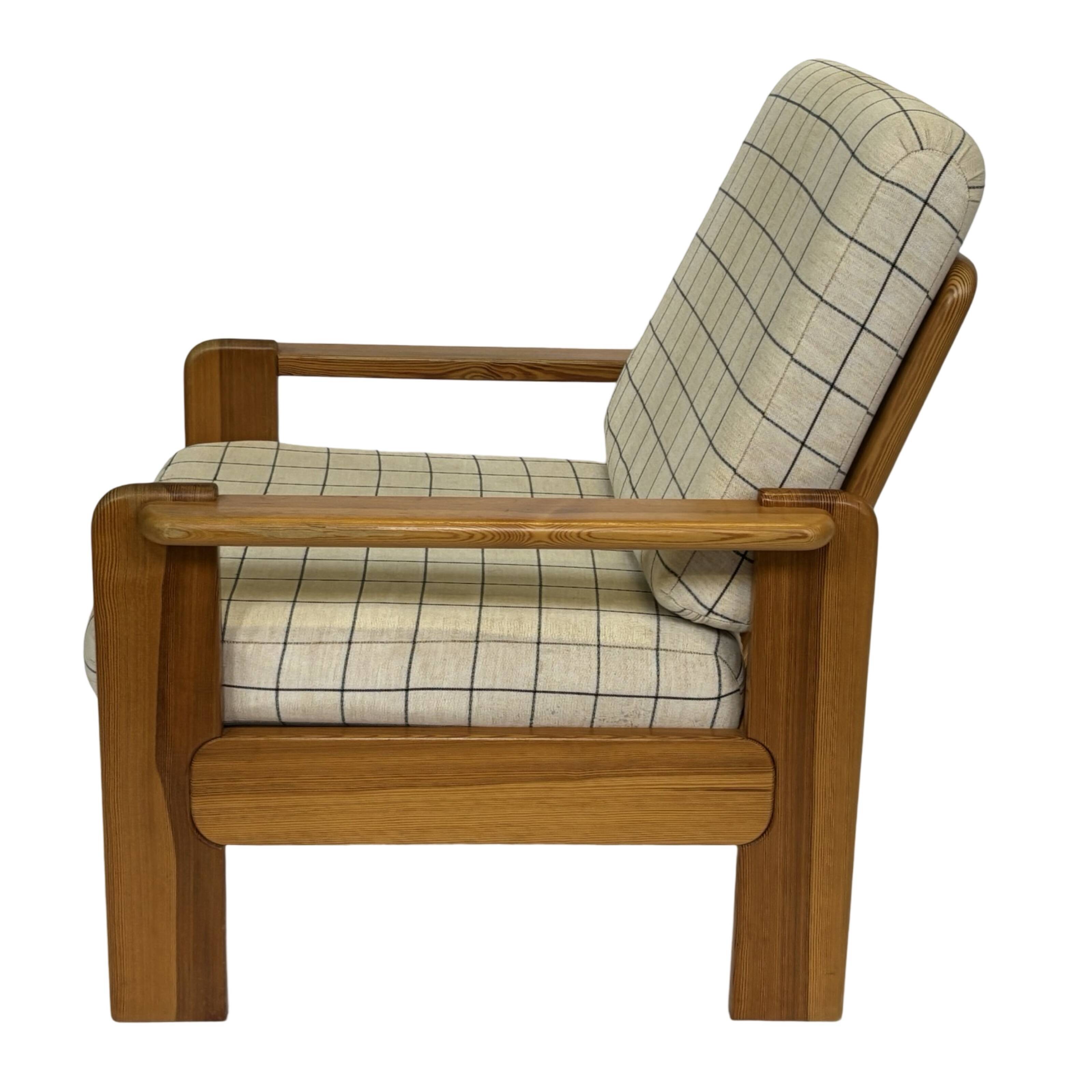 Vintage armchair set of 2 pinewood pine 70s design