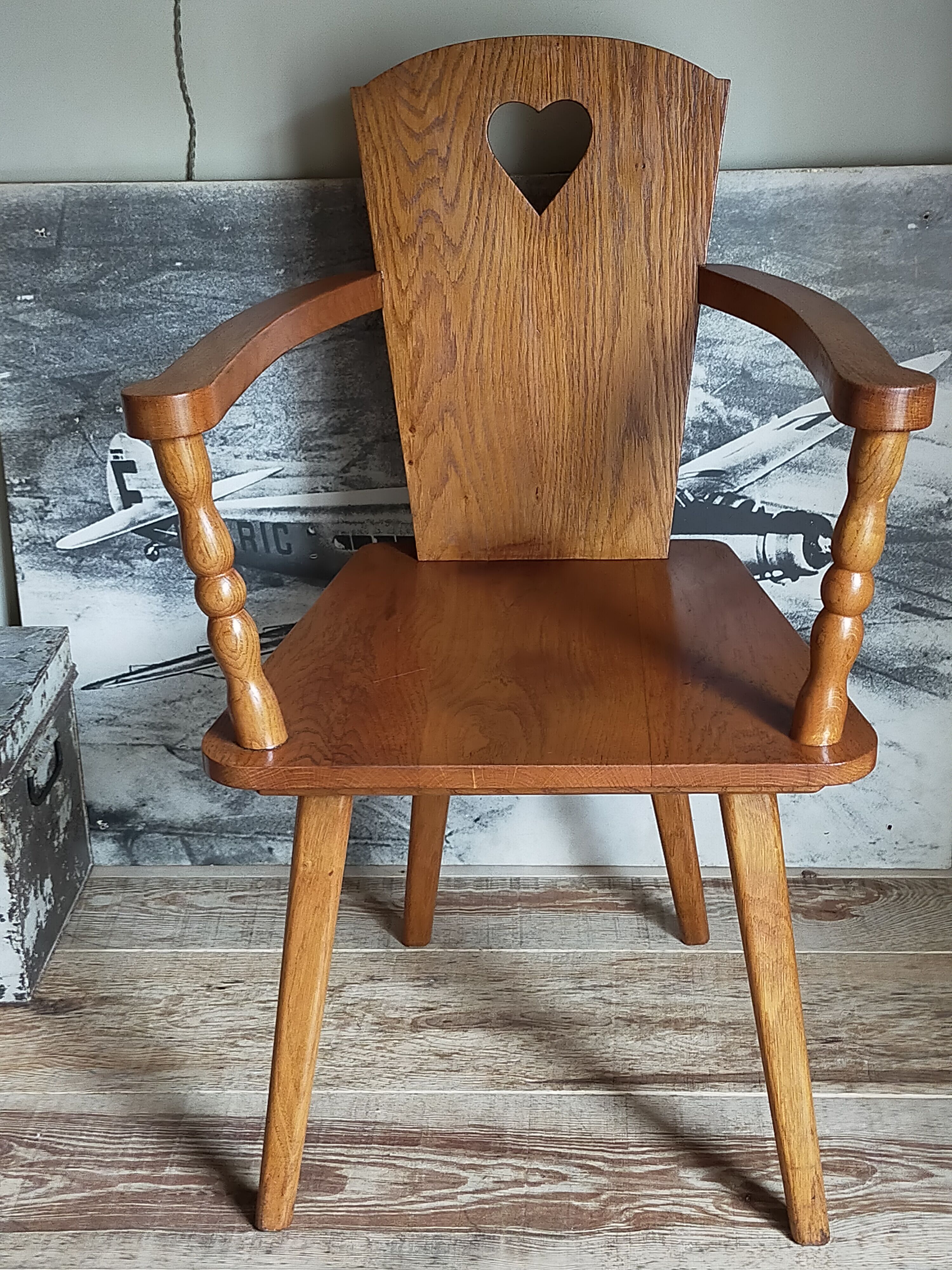 Art-popular armchair 50s in solid wood