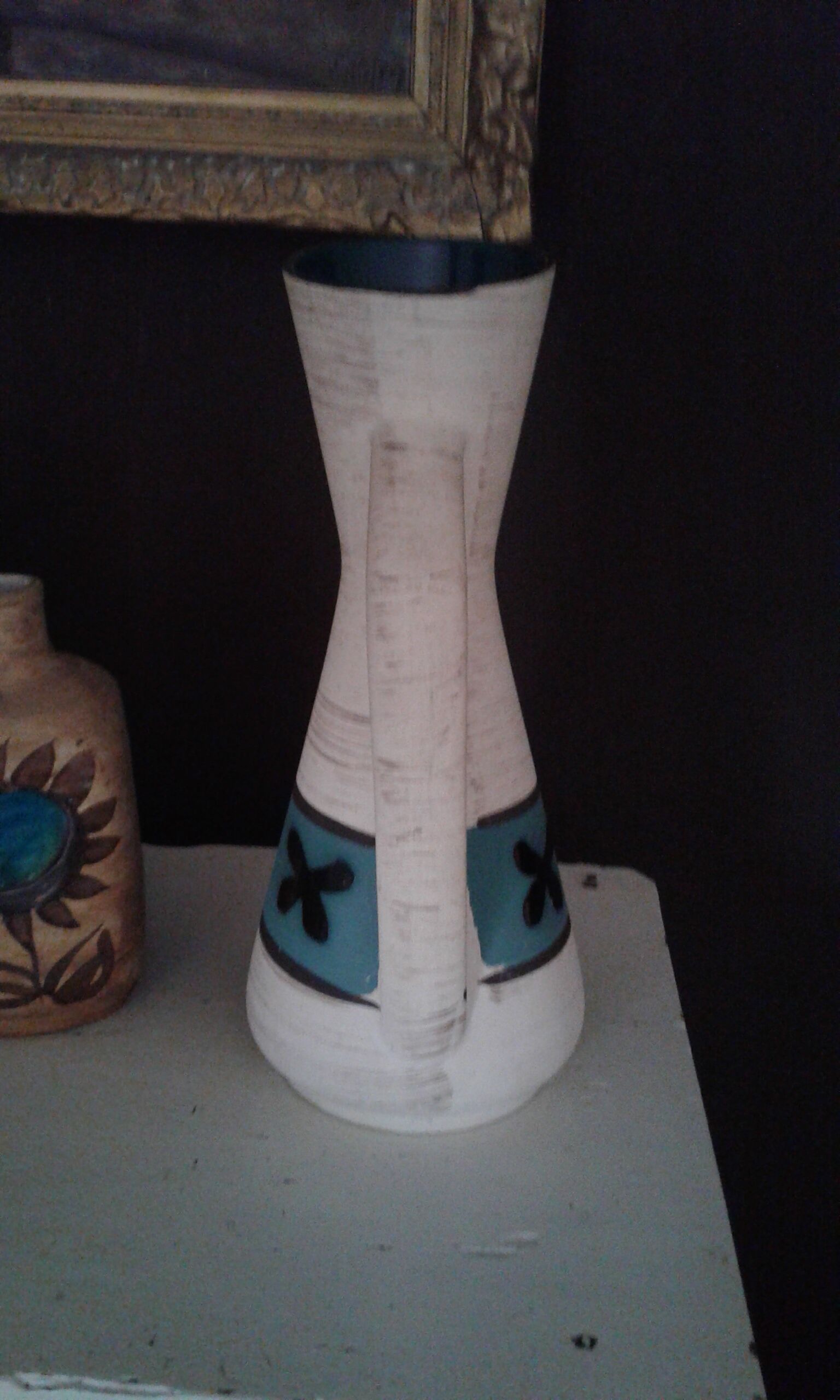 Enamelled ceramic pourer, duck blue décor