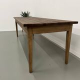 Farmhouse table with spindle legs in solid beech and ash