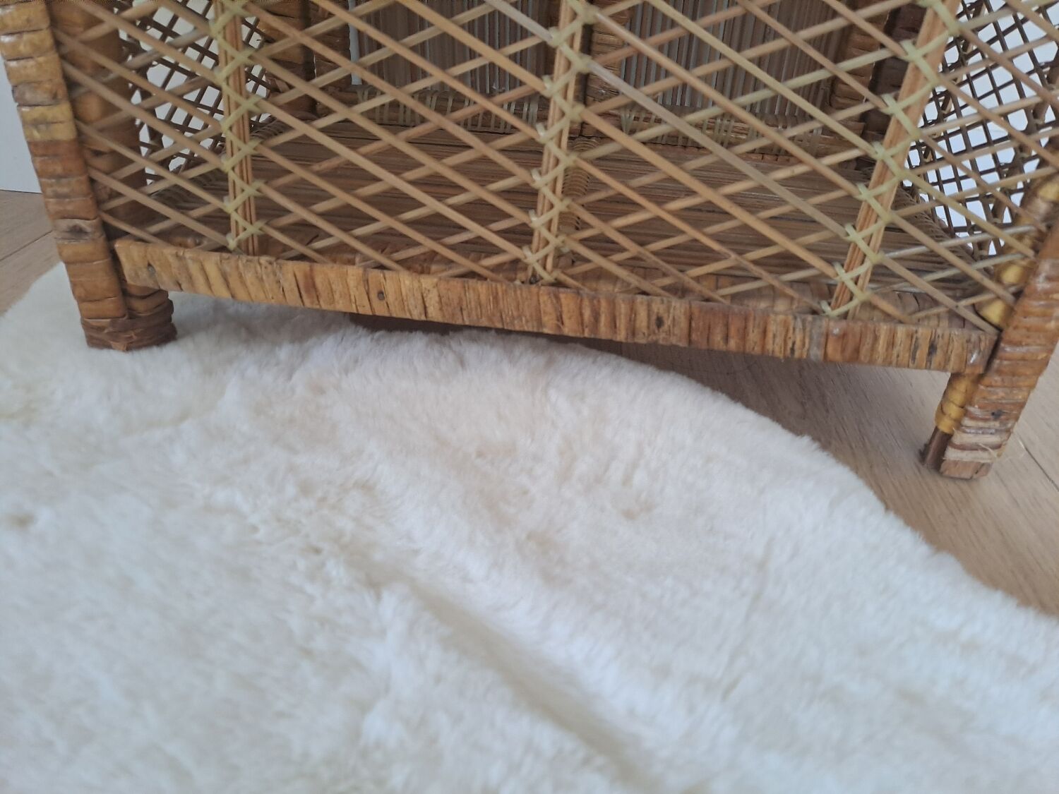 Rattan shelf/cabinet